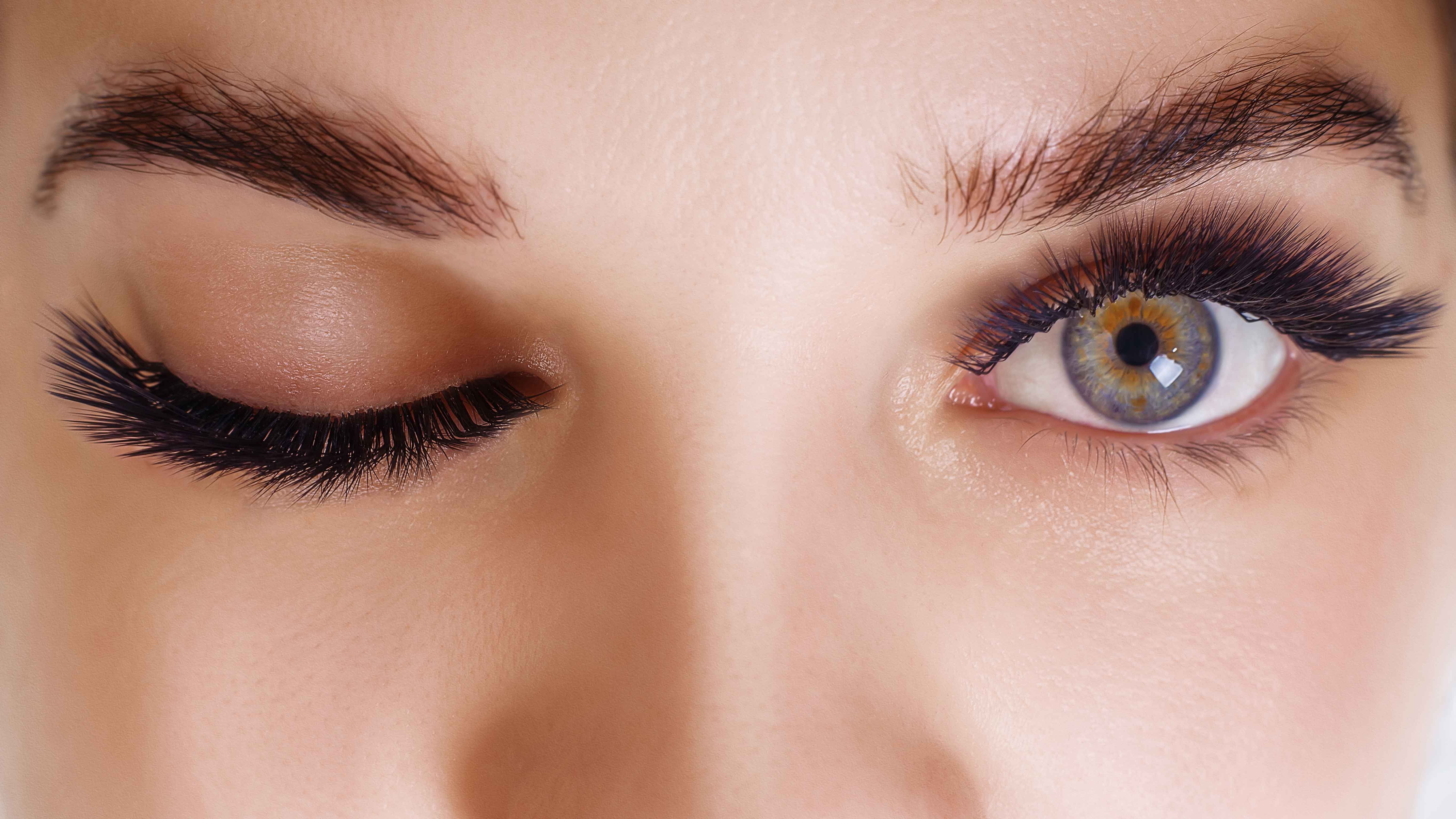 Sind Lash Extensions schlecht für die eigenen Wimpern?